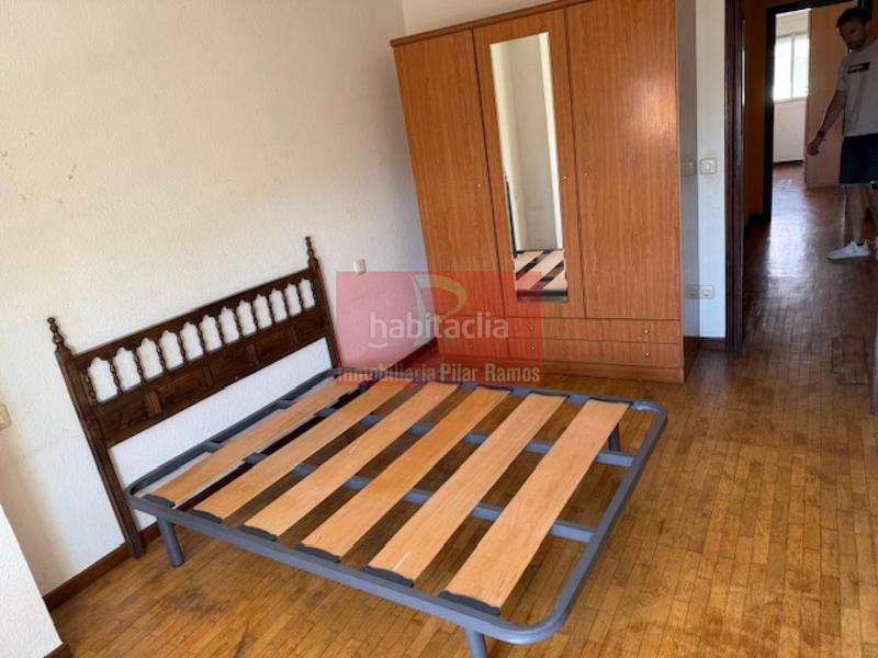 Foto f80b49ec-674b-4123-af3f-766de94169db. Apartament amb calefacció a Santovenia de la Valdoncina