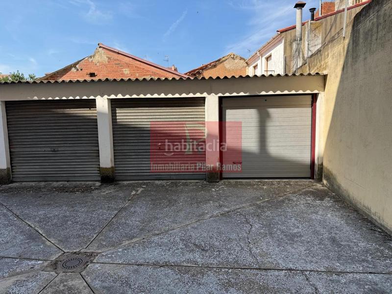 Foto c4cb6fb8-9da7-47ff-9318-d34a234b3a6f. Pis amb calefacció aparcament a Santa María del Páramo