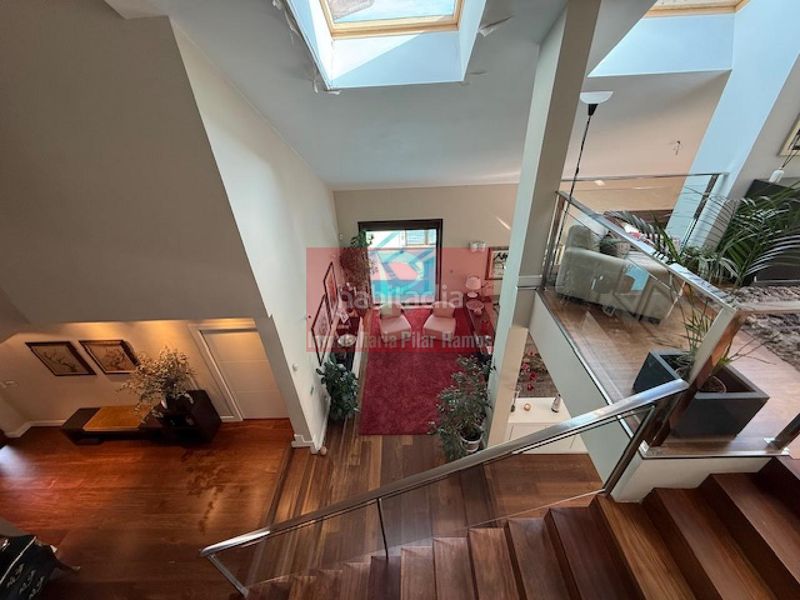 Foto 0f4eb45e-4e61-4a9c-9c8b-f4fa91769a77. Chalet en Cuadros