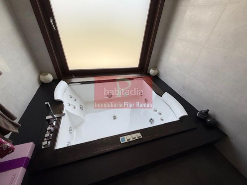 Foto 43bb74c6-a744-4bf2-975b-361f6d599ec9. Chalet en Cuadros