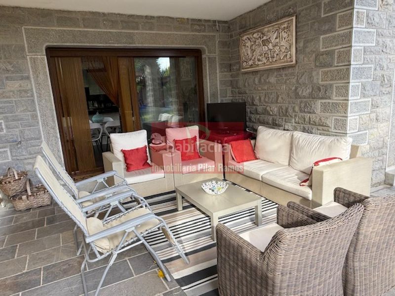 Foto 8b8a2049-08bc-458f-8232-68499c86bead. Chalet en Cuadros