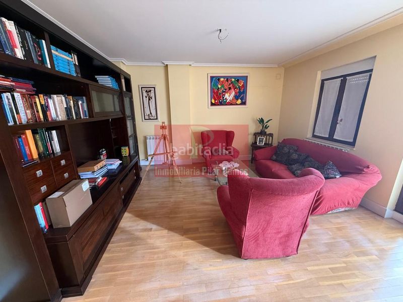 Foto 4c9cb2c5-ca67-4de6-8d24-cece4247d2f3. Maison avec chauffage parking dans San Esteban León