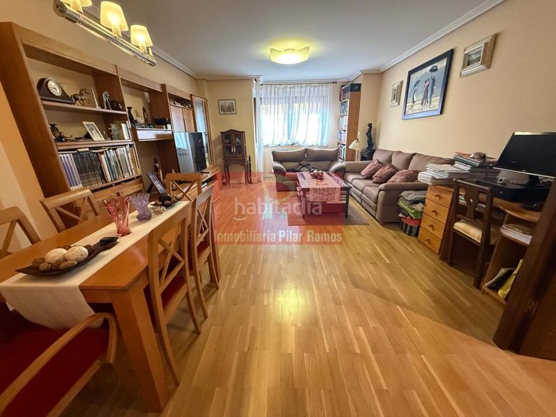 Foto a5ff7b6f-3c69-4c63-be0c-f605eb03994c. Maison avec chauffage parking dans San Esteban León