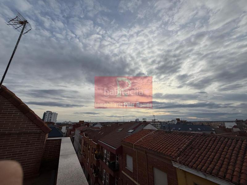 Foto e1481433-dc91-4be7-b1cf-2f1c35fd08fb. Haus mit heizung parking in San Esteban León