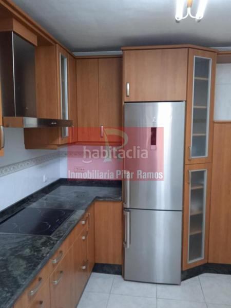 Foto 027b699b-6ef6-4859-9dd6-6a151fbb4980. Casa adossada amb calefacció aparcament a Valdefresno