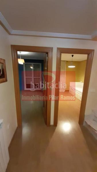 Foto 3aea272f-07c7-4b7e-8178-8906d3767cda. Casa adossada amb calefacció aparcament a Valdefresno