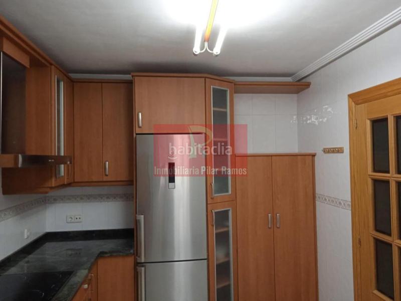 Foto 46712e40-af66-43c6-865d-a4be69d223bf. Casa adossada amb calefacció aparcament a Valdefresno