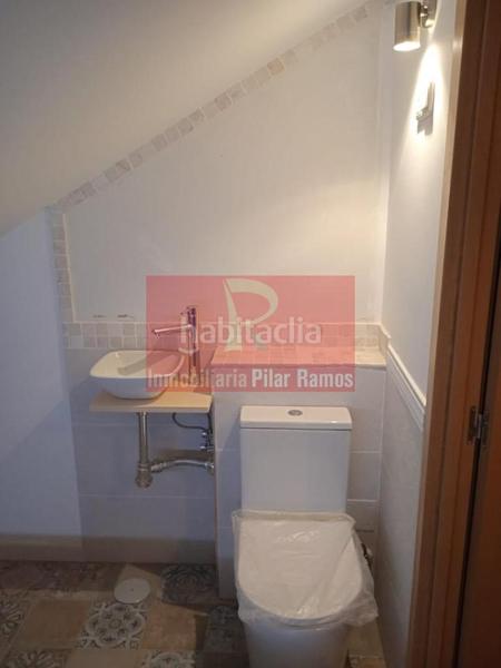 Foto ae158006-b6b2-4956-a03a-a276acdd98dc. Casa adossada amb calefacció aparcament a Valdefresno