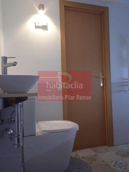 Foto c6178bab-3494-435c-b3d7-86ef9de1a9aa. Casa adossada amb calefacció aparcament a Valdefresno