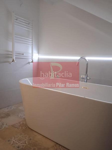 Foto db112455-b4df-4723-b885-6a7ae5d01c3f. Casa adossada amb calefacció aparcament a Valdefresno