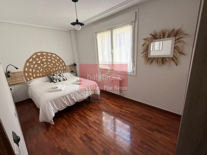 Foto 5d1e82f4-4bce-41c1-a4a5-496a1303b648. Rent flat with heating parking in Centro Ciudad León