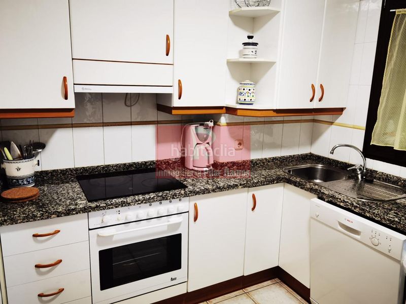 Foto 8f02df5b-1aff-4c75-9c67-de3c7294e116. Rent flat with heating parking in Crucero León