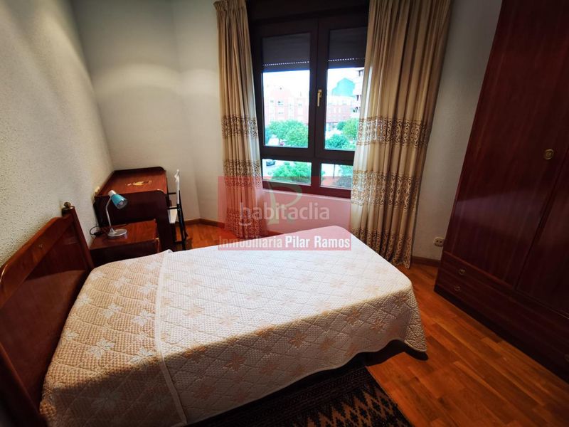 Foto e16fb025-78cb-4ee8-920f-374f237dbae0. Rent flat with heating parking in Crucero León