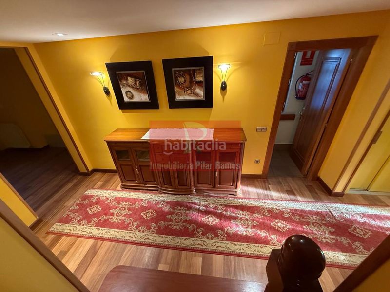 Foto bd3f8e77-9c61-4217-aaa0-ad888653c68e. Casa aparellada amb calefacció aparcament piscina a Sariegos