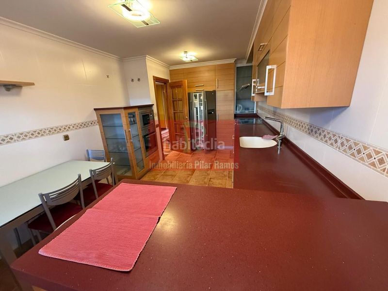 Foto bd5b84e1-46e0-48d9-beb3-3c116d826d63. Casa aparellada amb calefacció aparcament piscina a Sariegos