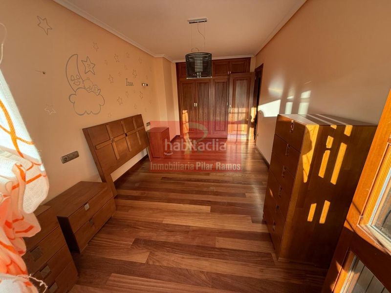 Foto ea128755-e4b0-457a-8318-ed592dd8485f. Casa aparellada amb calefacció aparcament piscina a Sariegos