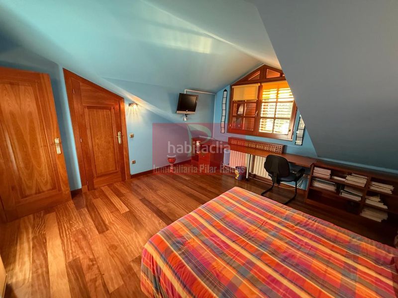 Foto f6912d06-a042-402a-80f8-7df8e9998679. Casa pareada en Sariegos