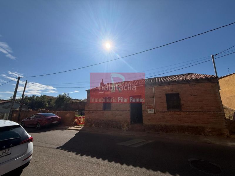 Foto 8b2e1d8b-5e64-4ed4-ac99-af91ad451a9d. Casa a Villaquilambre