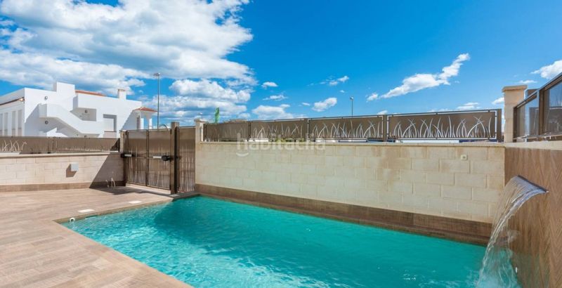 Foto 89ad61b6-e29b-49a1-a825-be0c0d7286c3. Casa amb aparcament piscina a Rojales