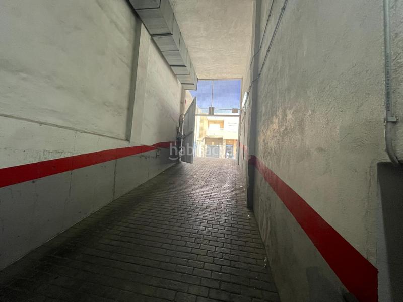 Foto 916c4c25-fe75-4696-a7cd-fdd0829ce35f. Parking voiture dans Centro - Muelle Pesquero Torrevieja