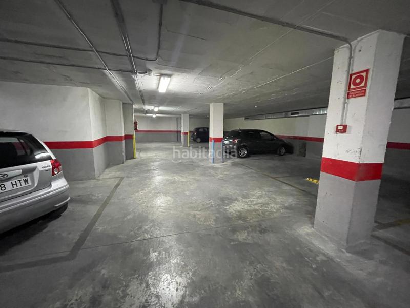 Foto e58a4f8b-a886-4b94-800a-6dd1c9fca743. Aparcament cotxe a Centro - Muelle Pesquero Torrevieja