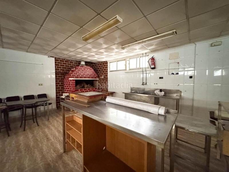 Foto 0a042691-3346-4238-88b7-d4c3e369e5a4. Business premise in El Acequión Torrevieja