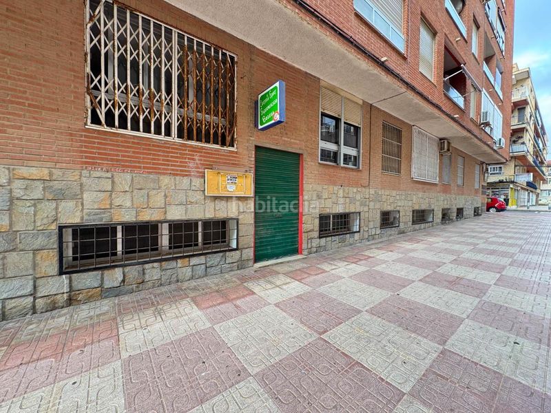 Foto b31263f3-9915-40b8-96d3-292a778aa610. Local comercial a El Acequión Torrevieja