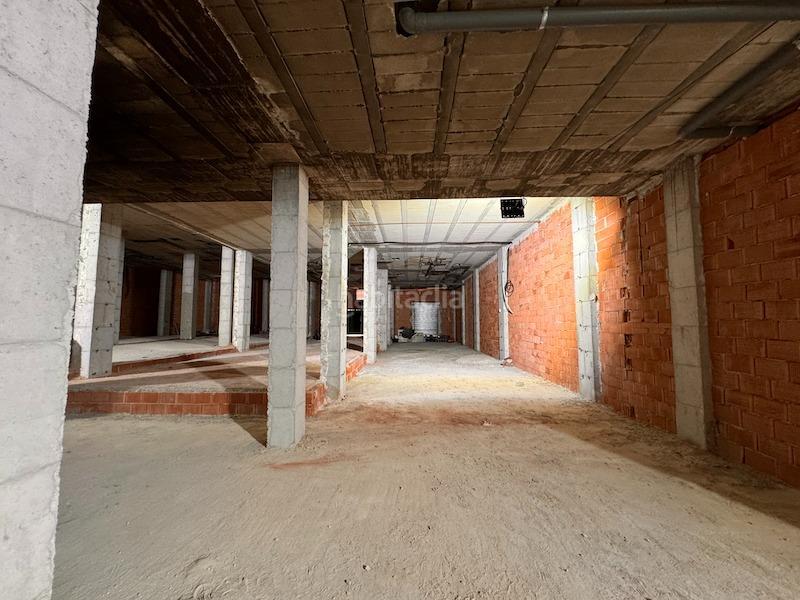 Foto 9d90b332-0144-40eb-80ba-80abd2cb533c. Alquiler local comercial alquiler de local en Antonio Machado Torrevieja