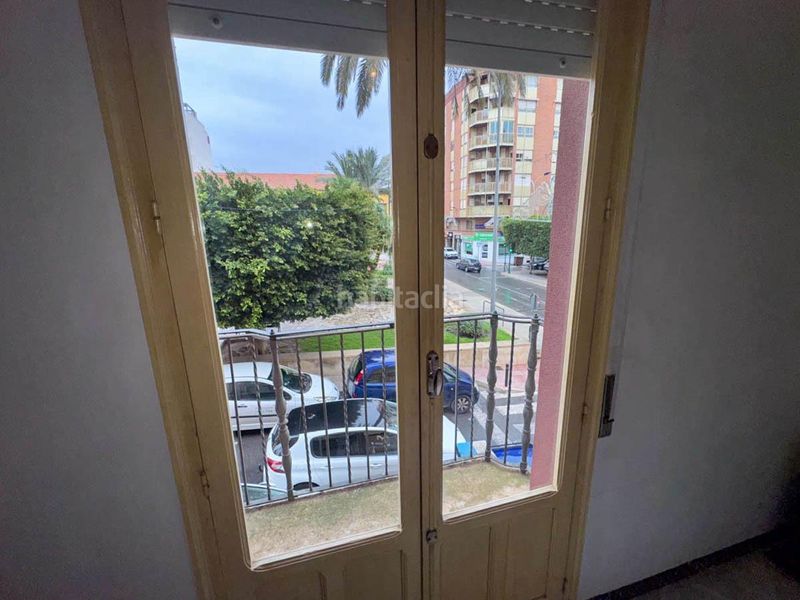 Foto 5eb3a363-d5cb-4843-a261-d390f012d724. Edifici a Crevillente