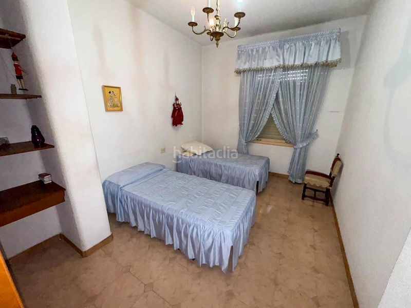Foto 604a1d42-c537-43d7-b98a-ab6c82e471f1. Edifici a Crevillente