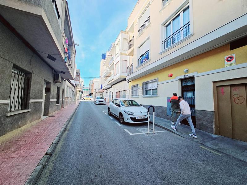 Foto 5fe9d86b-9fc5-47fc-9814-4aea86085f08. Piso  en el centro en Antonio Machado Torrevieja