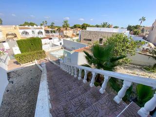 Chalet  Calle relampago-balcones. Chalet en calle relámpago los balcones