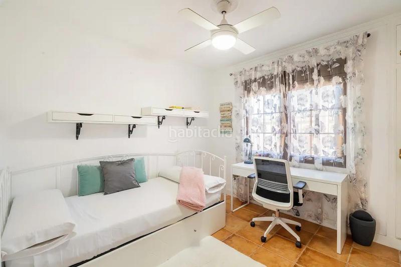 Foto 6761a776-e4ca-400d-bd0a-abdf297832e4. Rent chalet with heating parking pool in Zona Carrefour - Urbanizaciones Torrevieja
