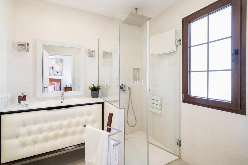 Foto bdf6494e-b366-4df3-b4d5-a9fc993ff1d6. Rent chalet with heating parking pool in Zona Carrefour - Urbanizaciones Torrevieja