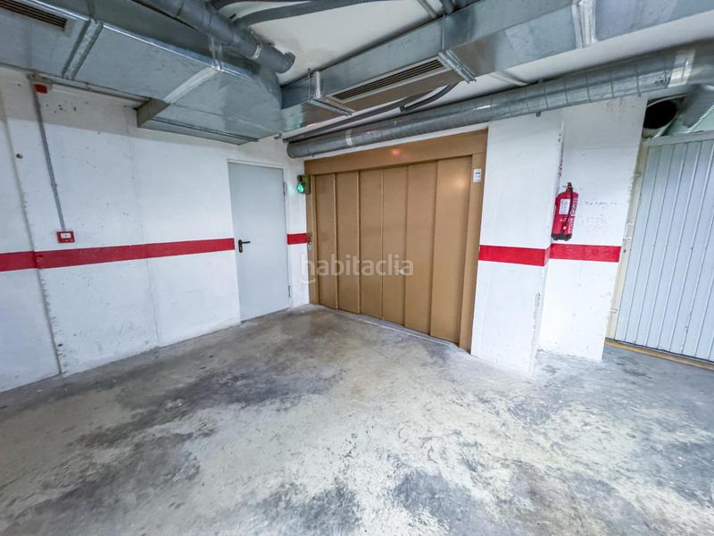 Foto 0d6921b2-7dac-453f-a1f5-53627de5e18a. Piso frente al mar y al puerto , en pleno centro! en Torrevieja