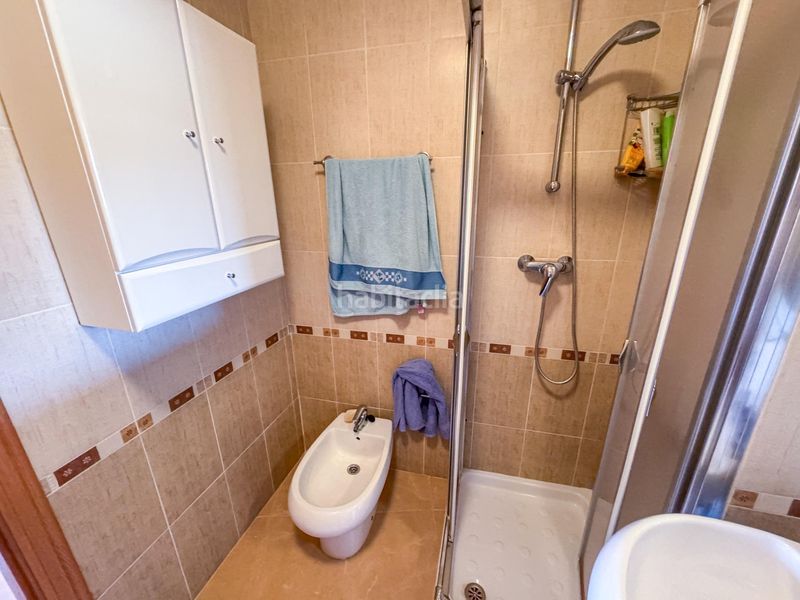 Foto 1a15efef-aac6-4c30-9ce1-c7219bd2e619. Piso frente al mar y al puerto , en pleno centro! en Torrevieja