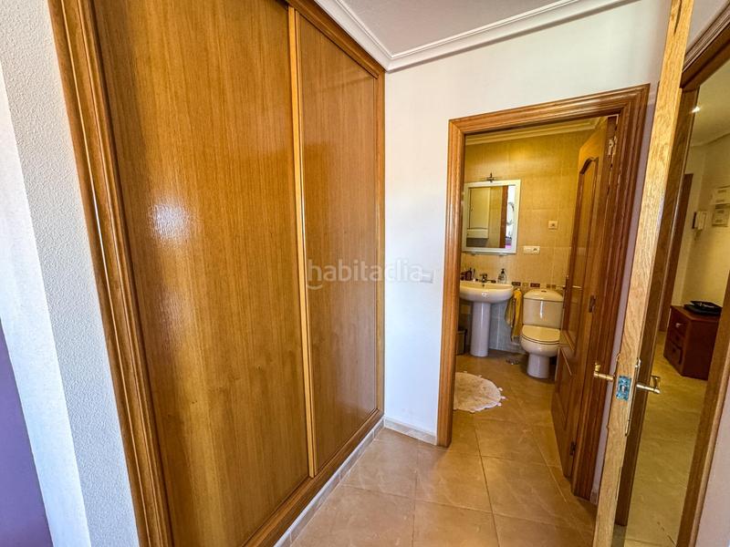 Foto a038ca6b-2223-4194-8af9-511eee34bed1. Piso frente al mar y al puerto , en pleno centro! en Torrevieja