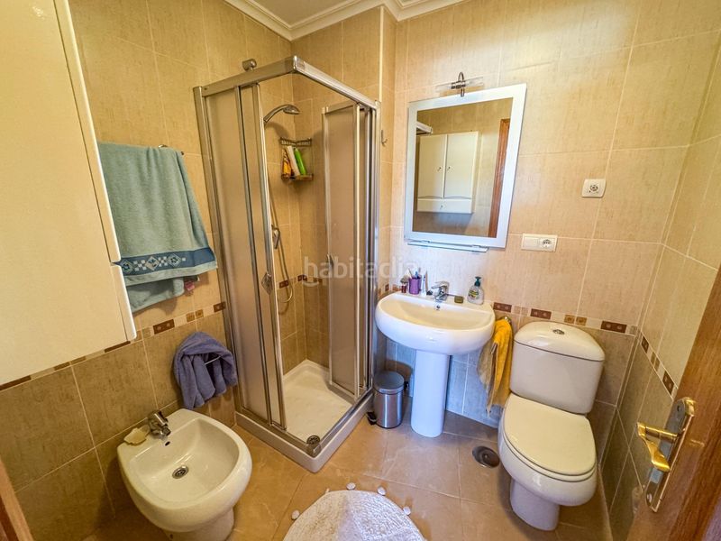 Foto af6be735-1562-4ce7-b2c7-200344c7889a. Piso frente al mar y al puerto , en pleno centro! en Torrevieja