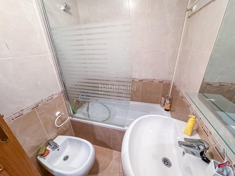 Foto b10249d1-485a-4820-892f-ff41dbf28534. Piso frente al mar y al puerto , en pleno centro! en Torrevieja