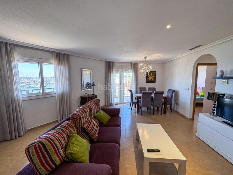 Foto b445b739-7120-4975-bdc3-ebbf2c0224ac. Piso frente al mar y al puerto , en pleno centro! en Torrevieja