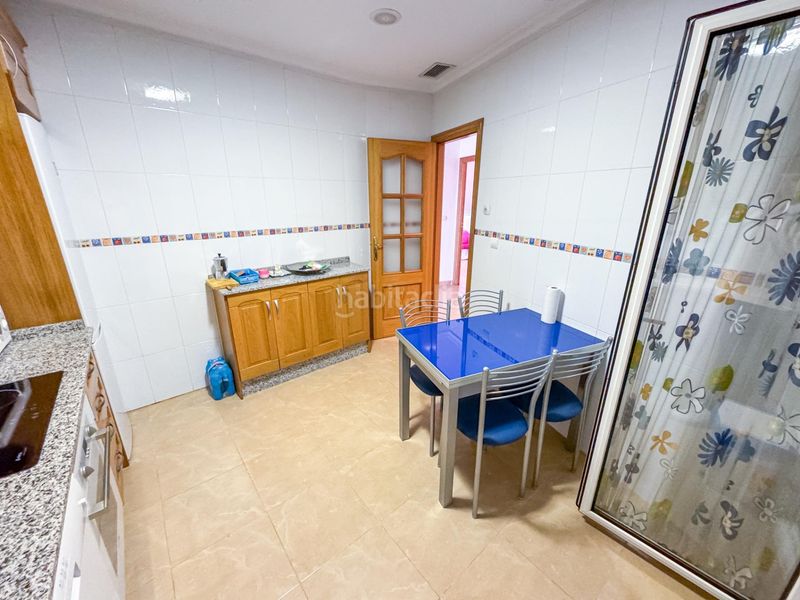 Foto df80e8f1-4474-4725-9e2b-4dd22664e09b. Piso frente al mar y al puerto , en pleno centro! en Torrevieja