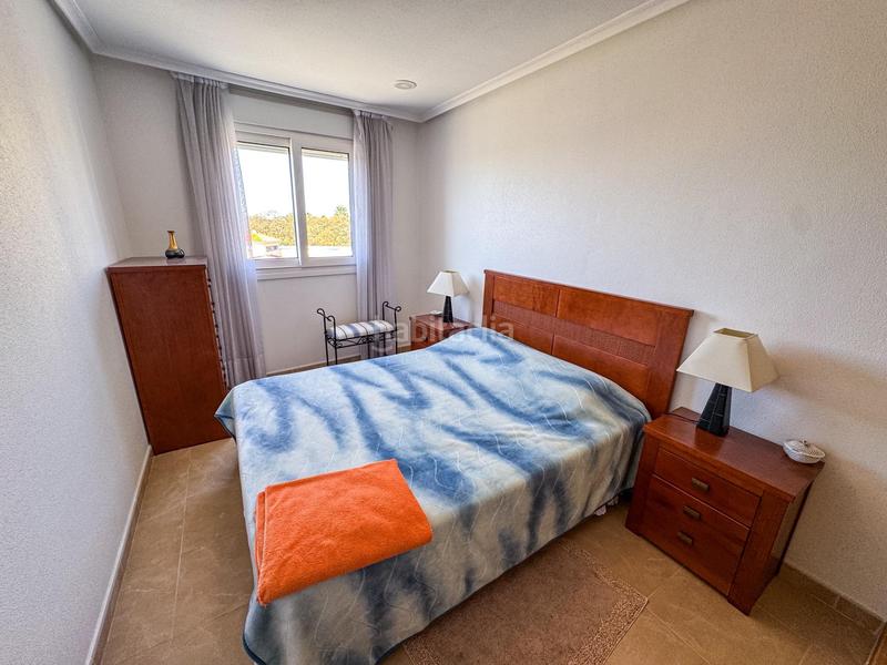 Foto f4197cde-4e7d-43d6-9419-9b2133158d88. Piso frente al mar y al puerto , en pleno centro! en Torrevieja