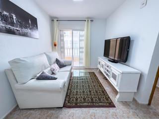 Ground floor  Calle del maestro francisco casanovas. Piso en planta baja a tan solo 1 km de la playa  listo para entr