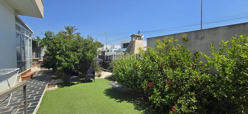 Foto 1413039f-5219-4849-8003-bd0ac1b058e6. Casa pareada  en Mil Palmeras en Mil Palmeras Pilar de la Horadada