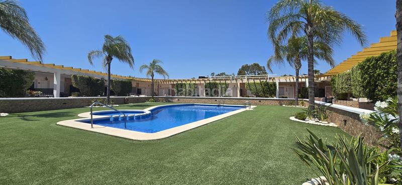 Foto d295dbb2-9707-408f-823d-85c840ff2564. Casa pareada  en Mil Palmeras en Mil Palmeras Pilar de la Horadada