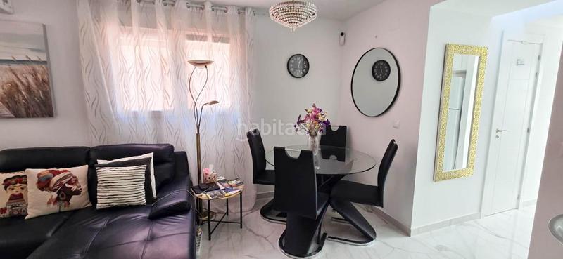 Foto 92c968f6-70fb-47bb-a8bb-ccc84b2233eb. Doppelhaus mit heizung parking pool in Playa de los Náufragos Torrevieja