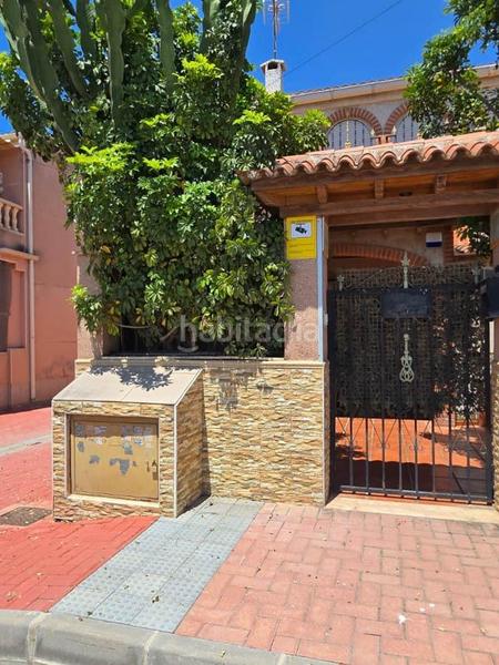 Foto a70a899e-66ba-4ece-95b9-4ba22a3af822. Doppelhaus mit heizung parking pool in Playa de los Náufragos Torrevieja