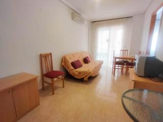 Etagenwohnung  Calle loma la. Tu nuevo hogar en torrevieja te espera!