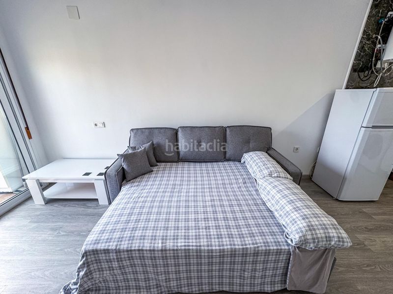 Foto 2b11297a-115f-450c-a67d-df5bcaee64bd. Estudi amb piscina a Cabo Cervera Torrevieja