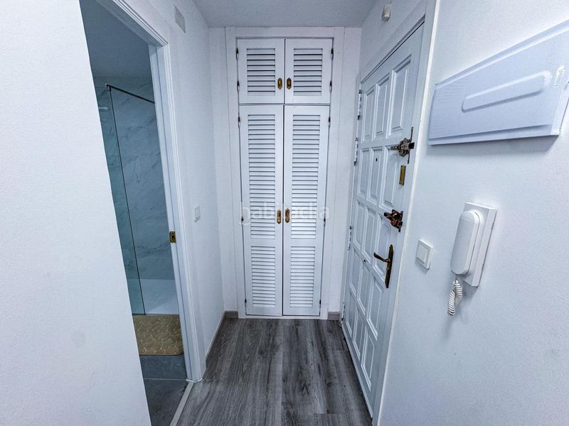 Foto 693b1a0f-3fc3-4eb6-9267-60392a7cc076. Estudi amb piscina a Cabo Cervera Torrevieja